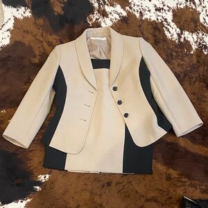 Tahari ASL Beige and Black Blazer